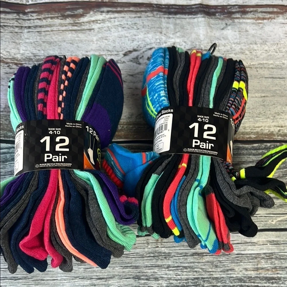 (2) Packs of Athletic Works Women's Ultralite Low Cut Socks, 12 Pair Multicolor